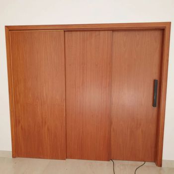 Porta de correr de 3 folhas sendo 1 fixa! /porta-de-correr-de-3-folhas-sendo-1-fixa