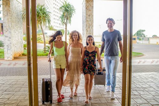 Hot Beach Parque e Resorts tem promo de baixa temporada /hot-beach-parque-e-resorts-tem-promo-de-baixa-temporada