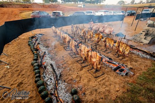 O Bovino - roda de costelas e country music em Rio Preto /o-bovino-roda-de-costelas-e-country-music-em-rio-preto