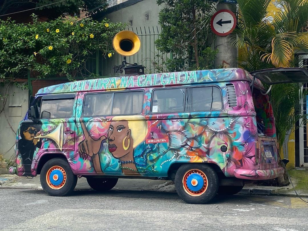 Tours April 2023 - 25