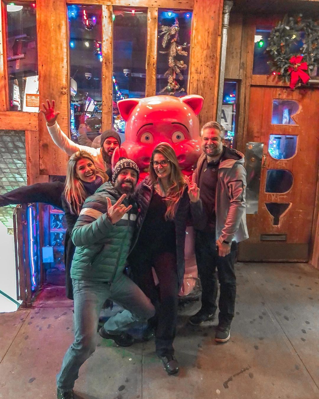 O porquinho mais famoso de Nova York - Rudy's Bar - 1