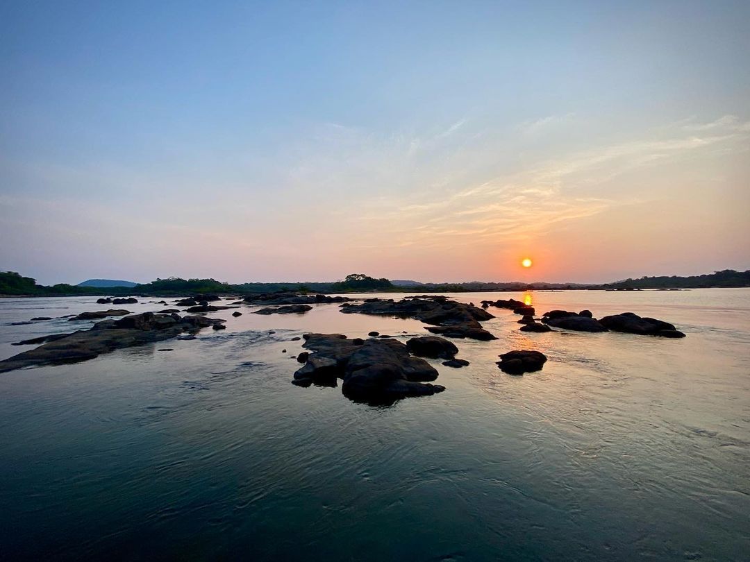 Making friends, Rio Iriri, magic Amazon - 4