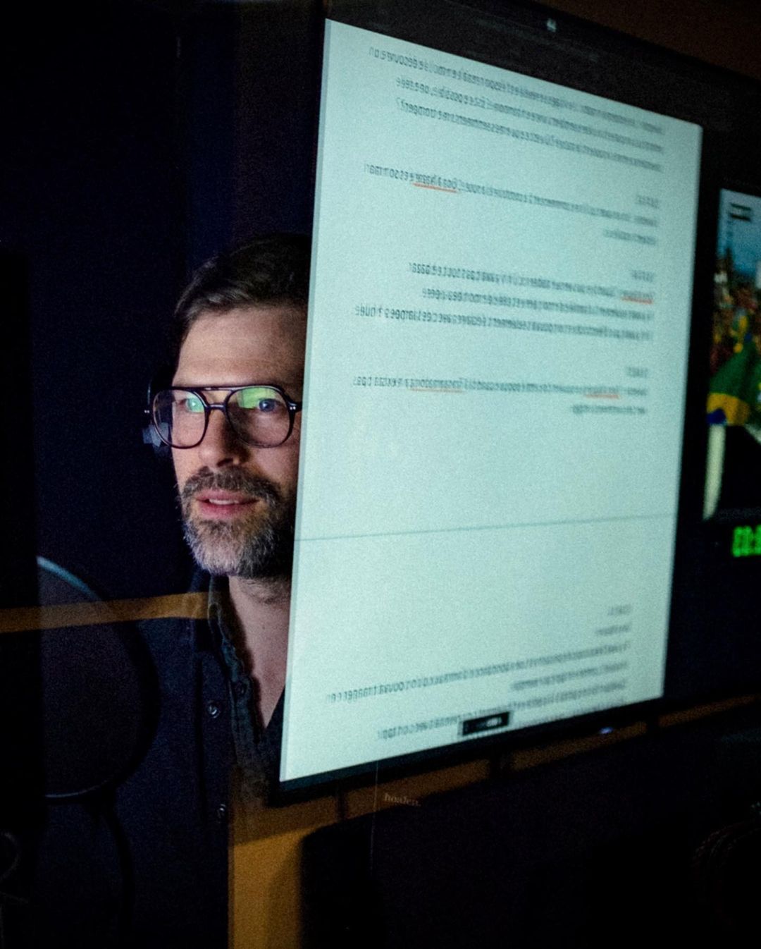 Finalizing our film about the infamous Transamazônica Highway. Time for voiceovers and dubbing in French and German - 4