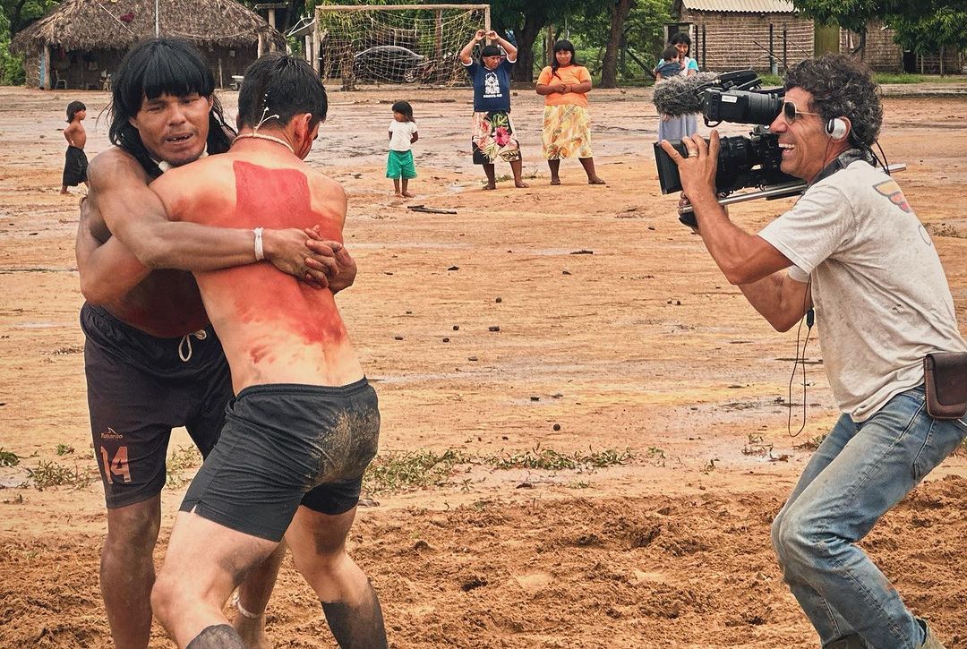 Directing a new series, "7 LIVES" with Lucas Brinckmann as host. In this episode Lucas is introduced to the XAVANTE lifestyle - 4