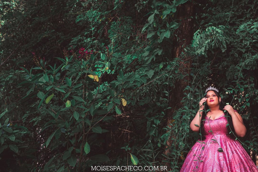 5  Dicas para ARRASAR no seu book de 15 anos! - 14