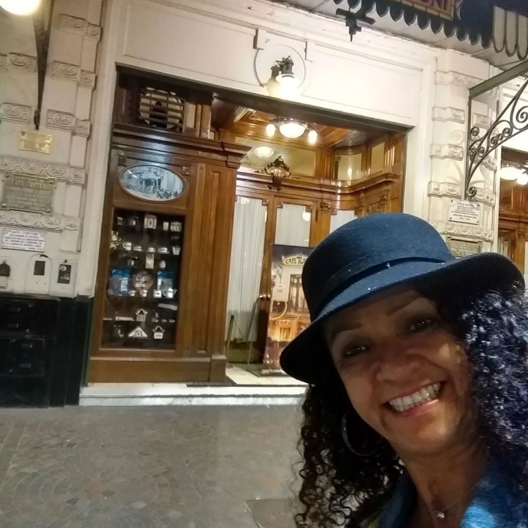 Revista com fotografias de celular - 5