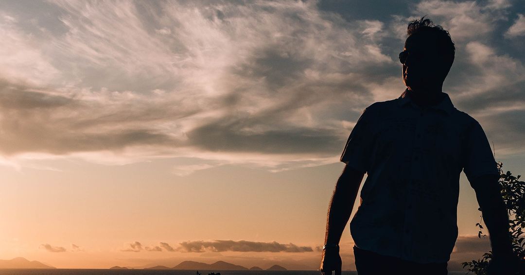 Ensaio de casal ao por do sol. - 7