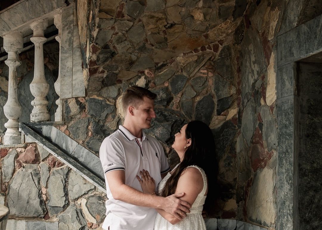 vista incrível de um castelo na 163 MT - 5