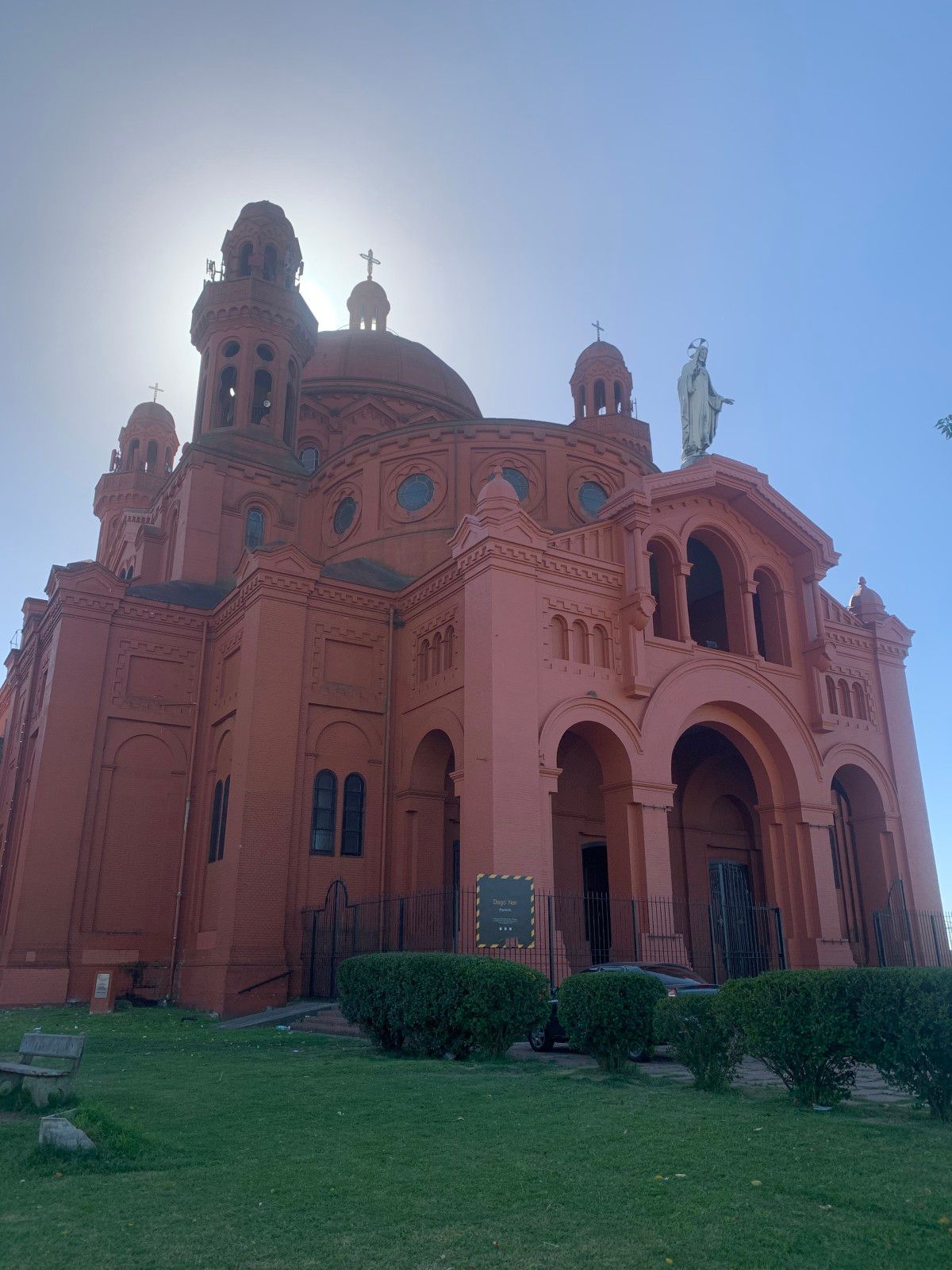 5 Locais Religiosos para conhecer em Montevidéu - 11