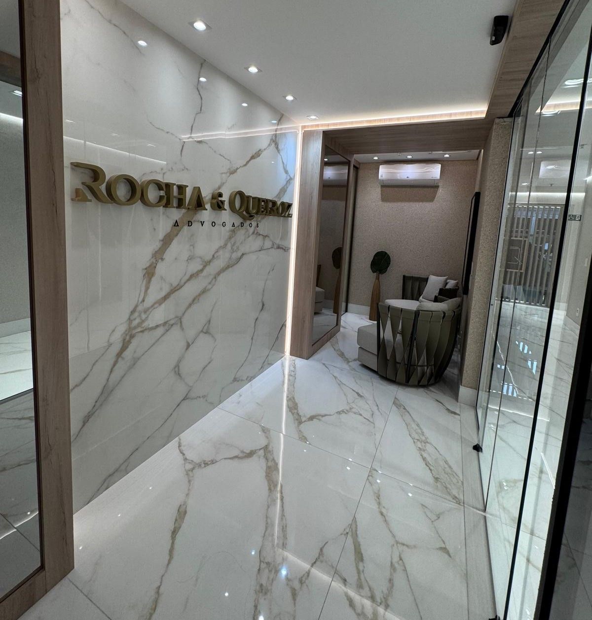 Rocha & Queiroz Advogados Associados - 5