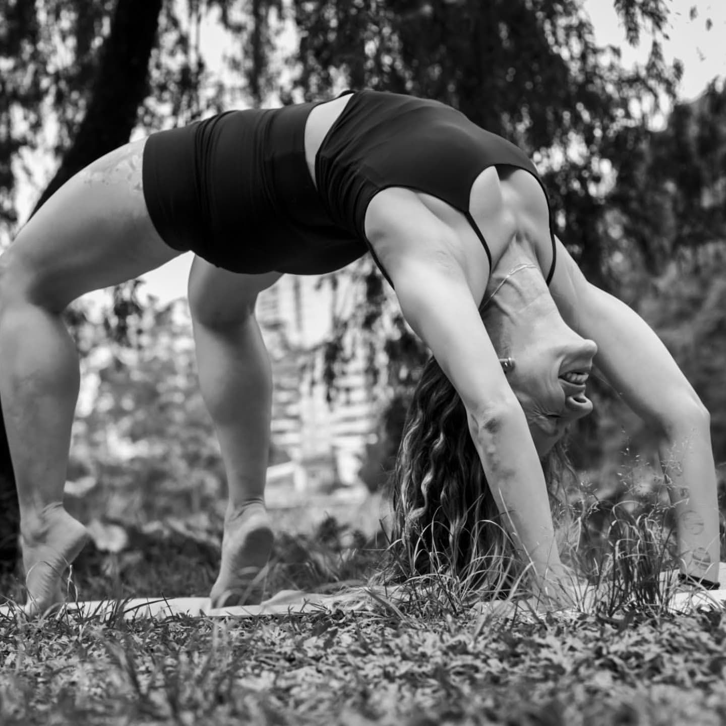 YOGA ATIVIDADE NO PARQUE - 6