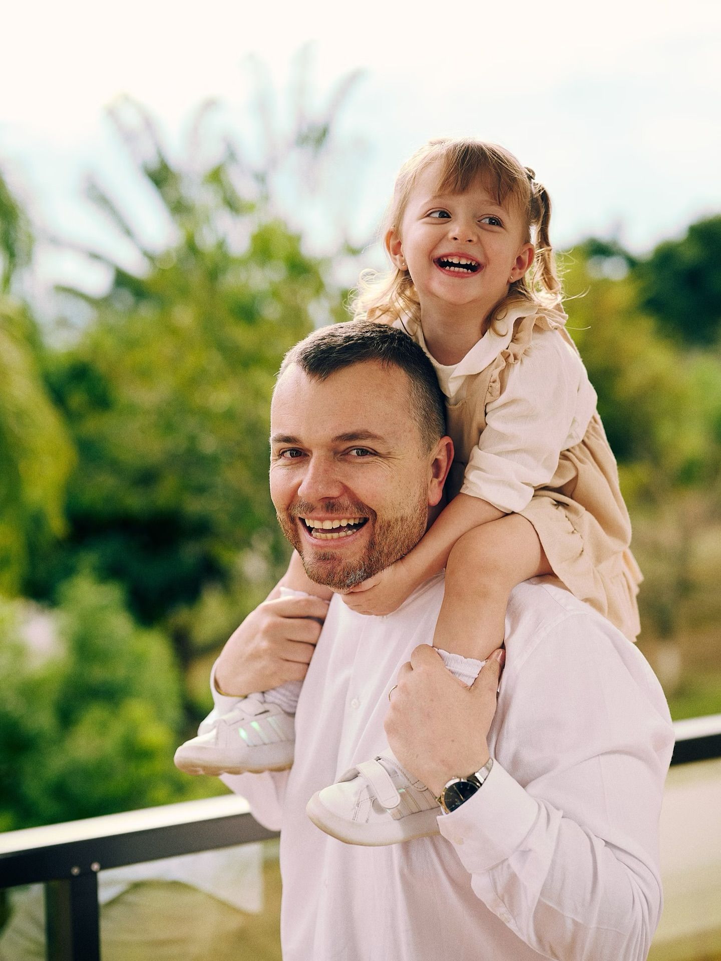 Carol na casa dos avós - 2