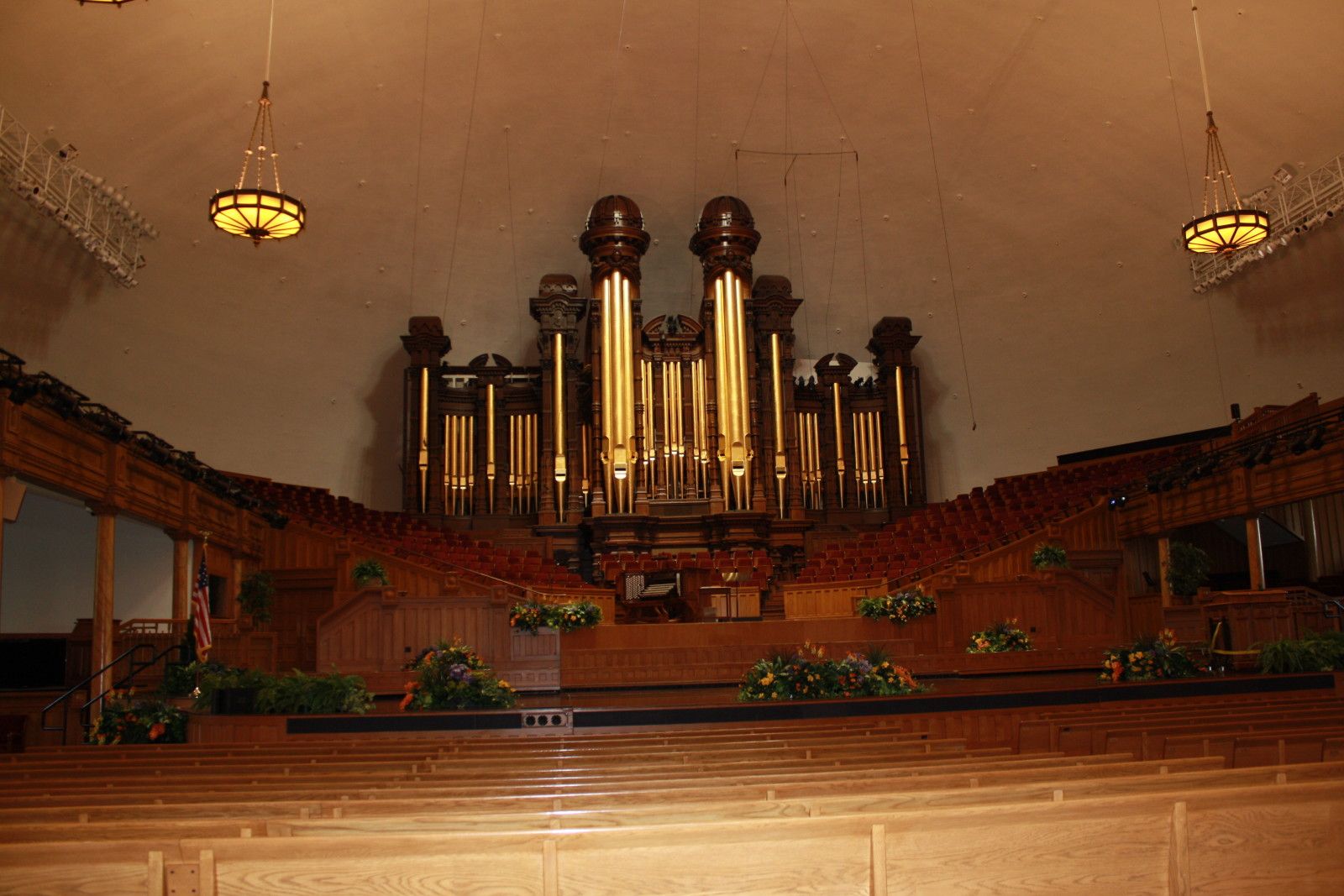 Praça do Templo de Salt Lake City. Visitando a sede de A Igreja de Jesus Cristo dos Santos dos Últimos Dias. - 28
