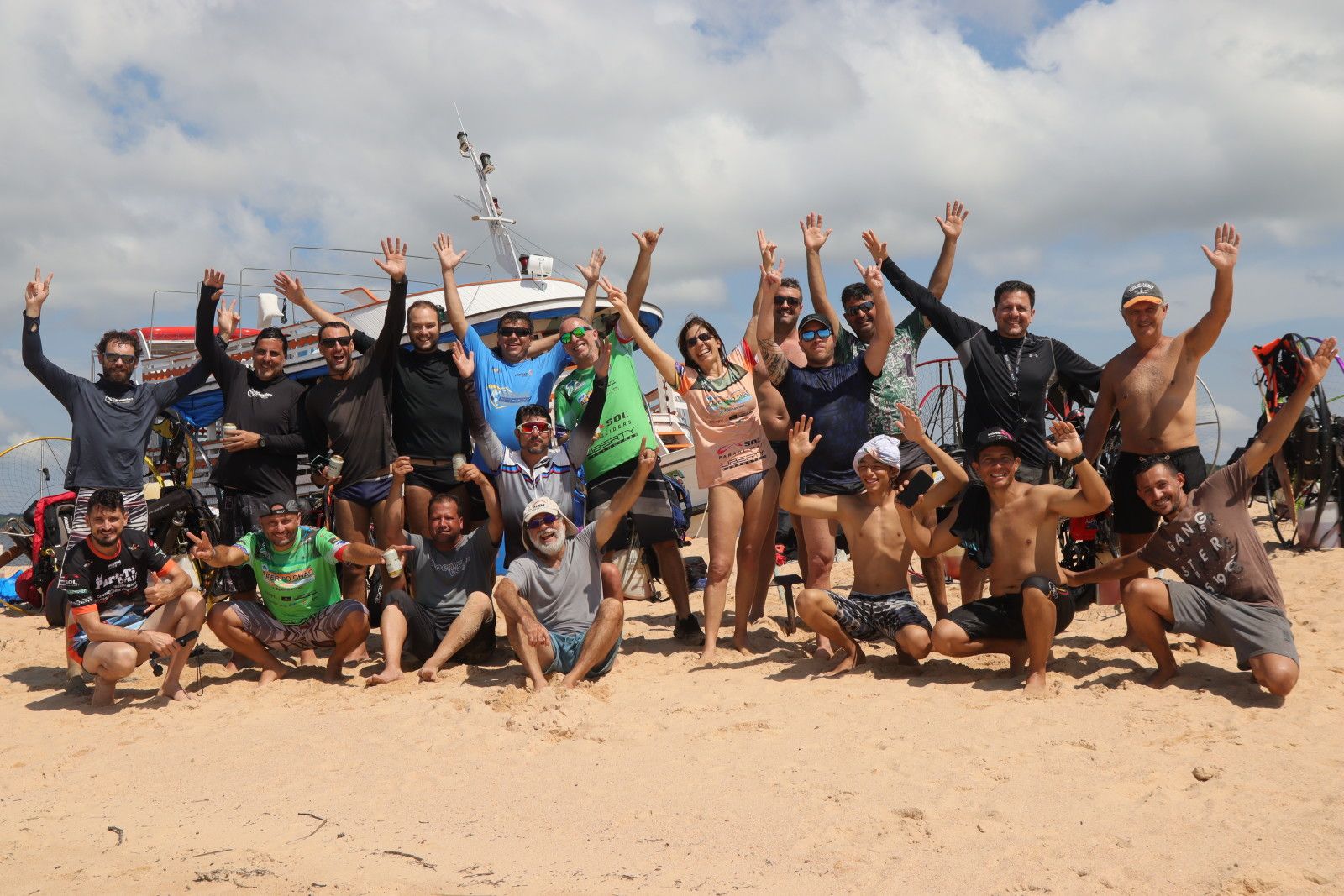 Voos de Paramotor em Alter do Chão, Santarém - PA - 11