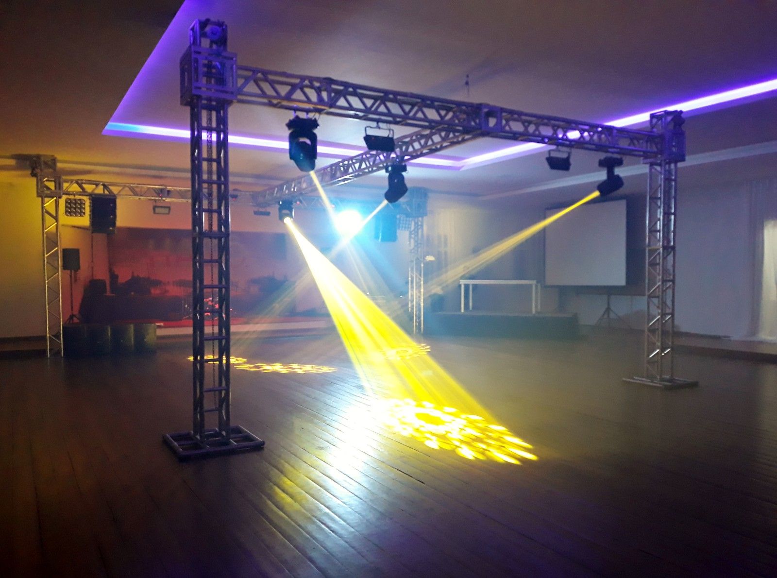 Estrutura Pista de Dança em "H" - 2