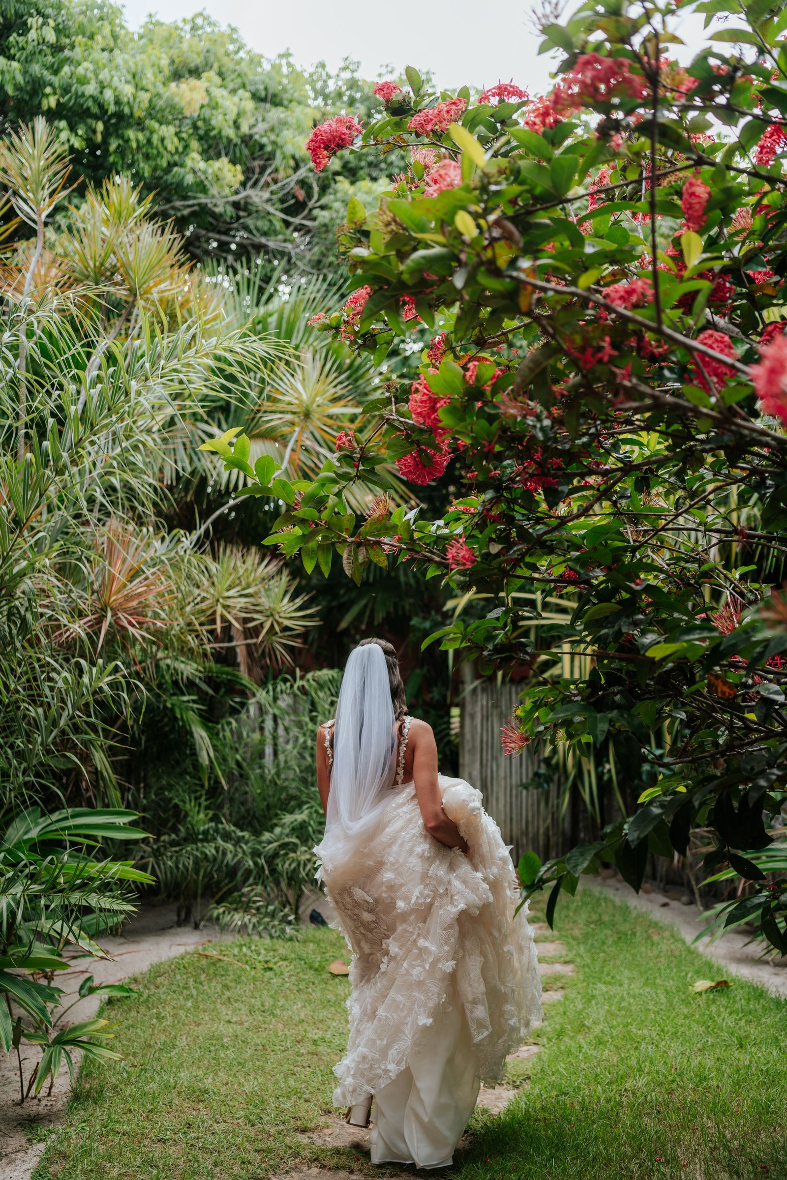 Casamento no Teatro L'Occitane - Trancoso -  Thais e Denis - 7
