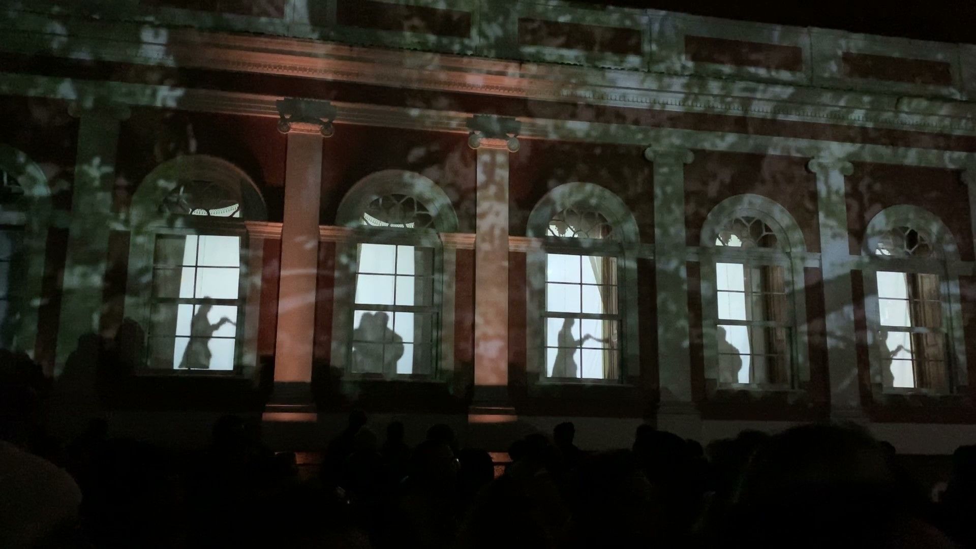 Visitando o Museu Imperial em Petrópolis no Rio de Janeiro - 22