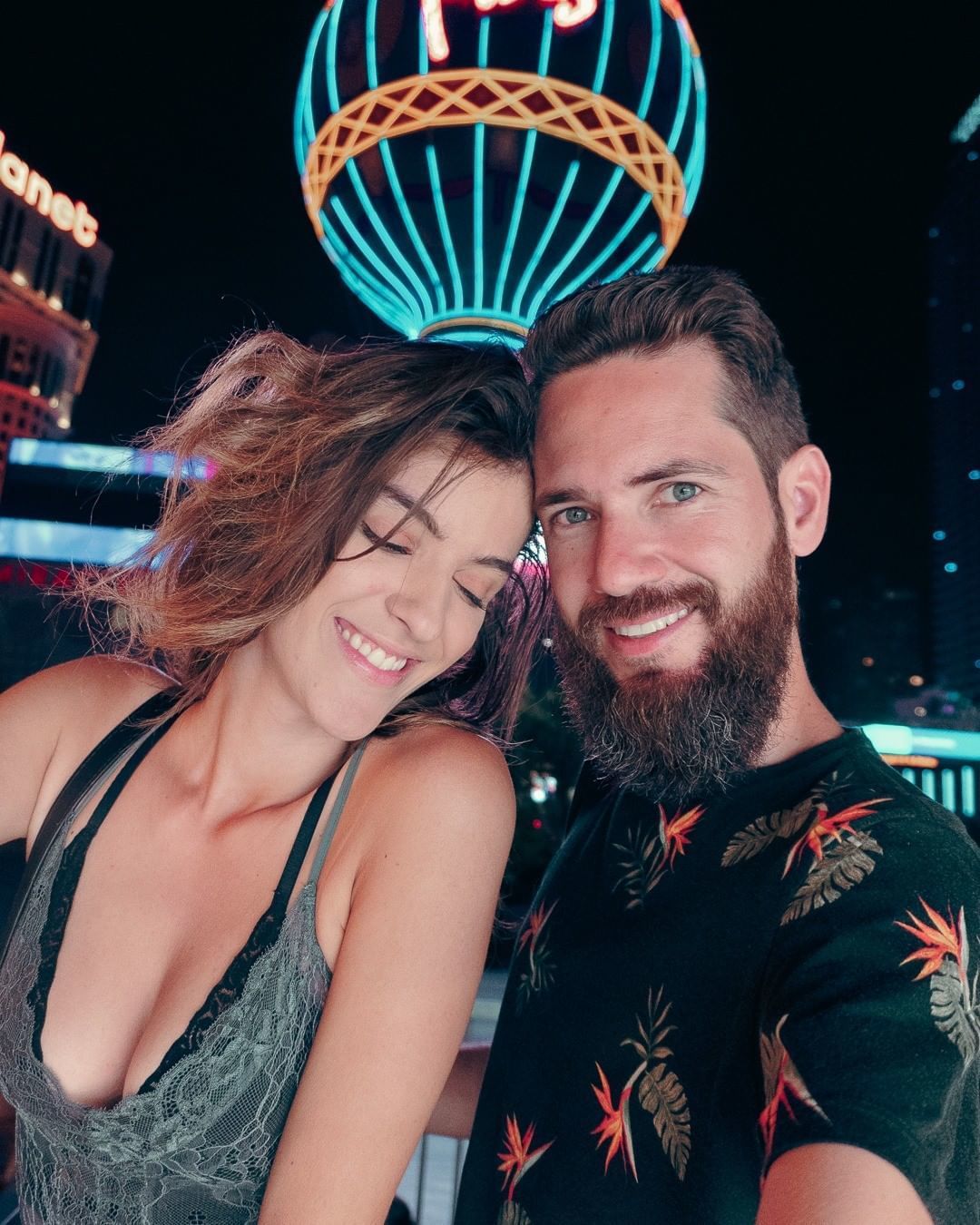 Vegas baby /vegas-baby