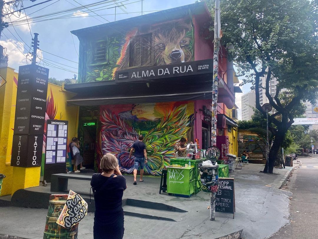 Tours March 2023 - 9 - 1