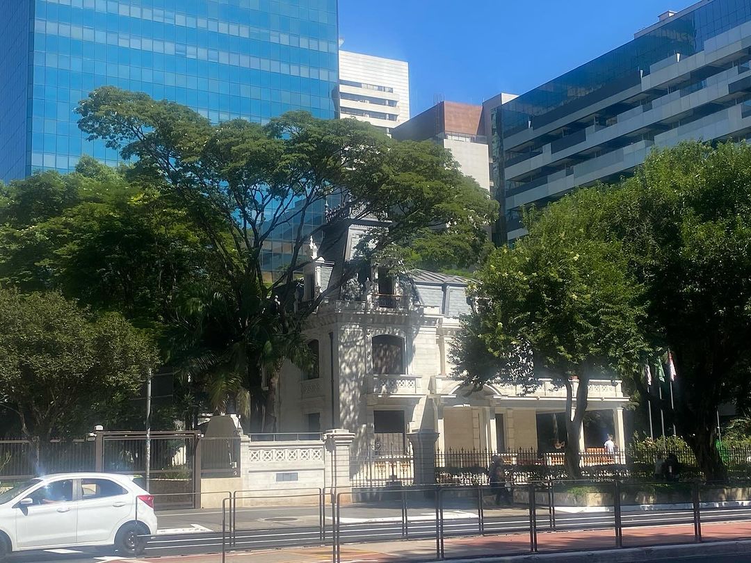 Tours April 2024 - 9 - 0