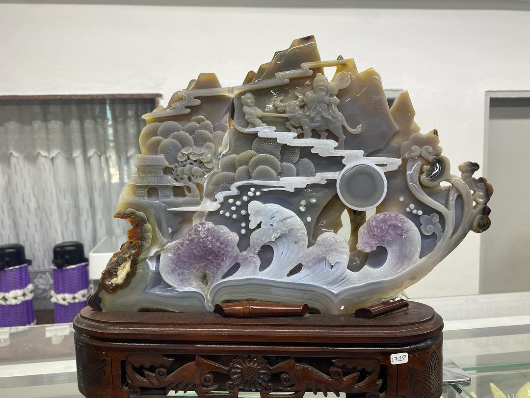 Tours August 2024 - 8 - 2