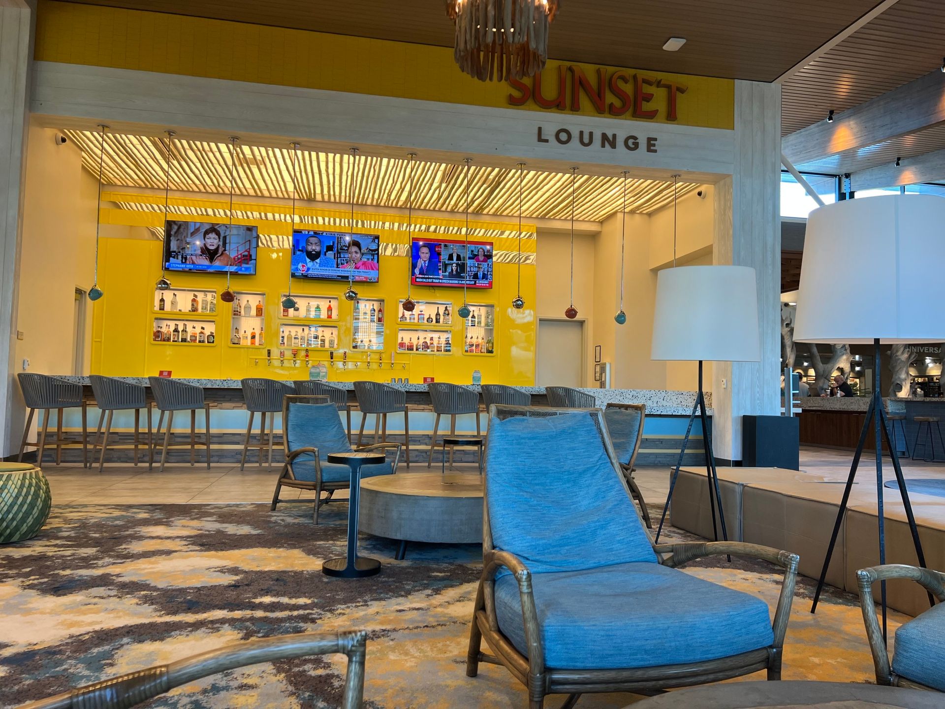 Como é se hospedar no Universal’s Endless Summer Resort - 27