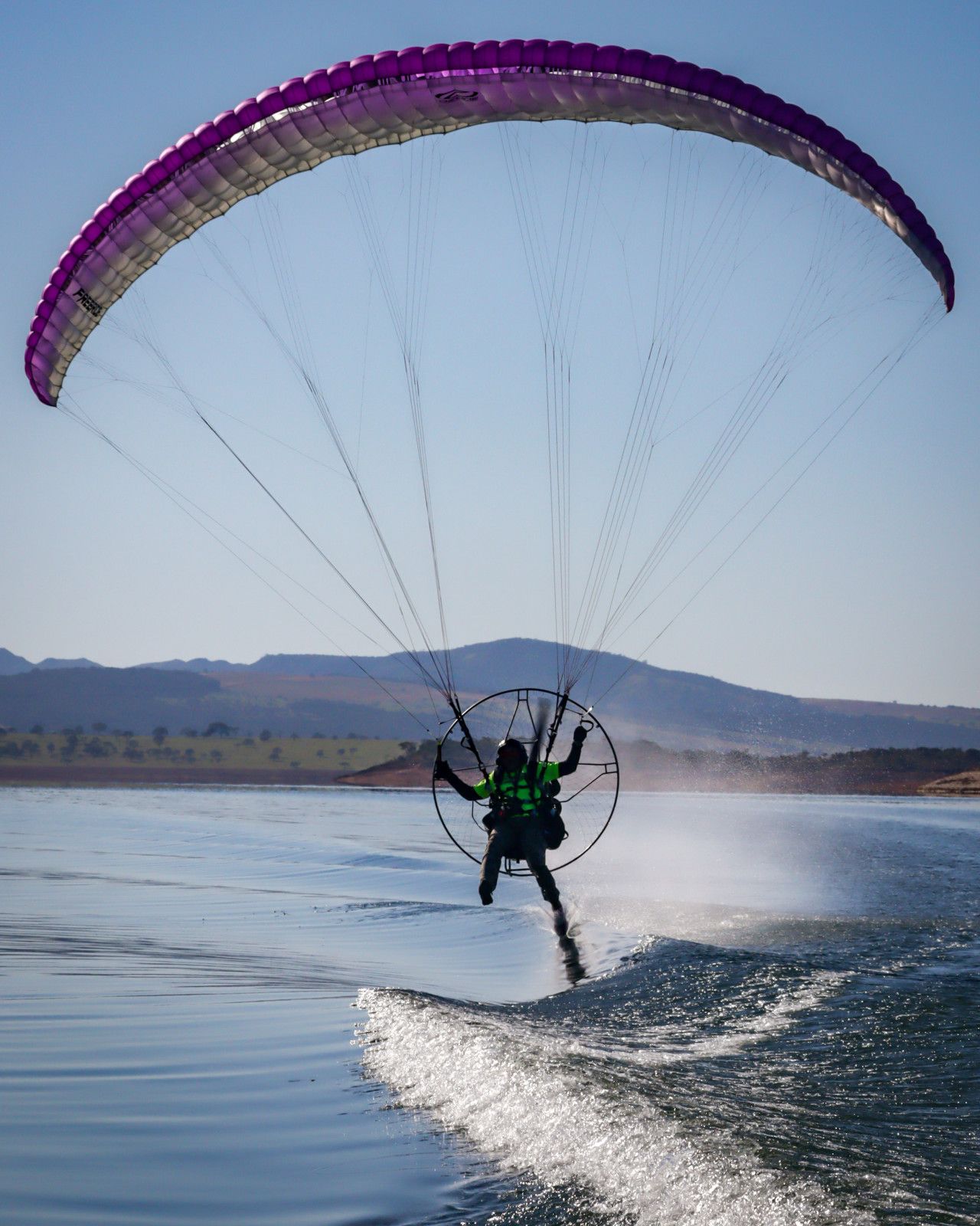 Capitólio e paramotor combinação perfeita. - 2 - 4