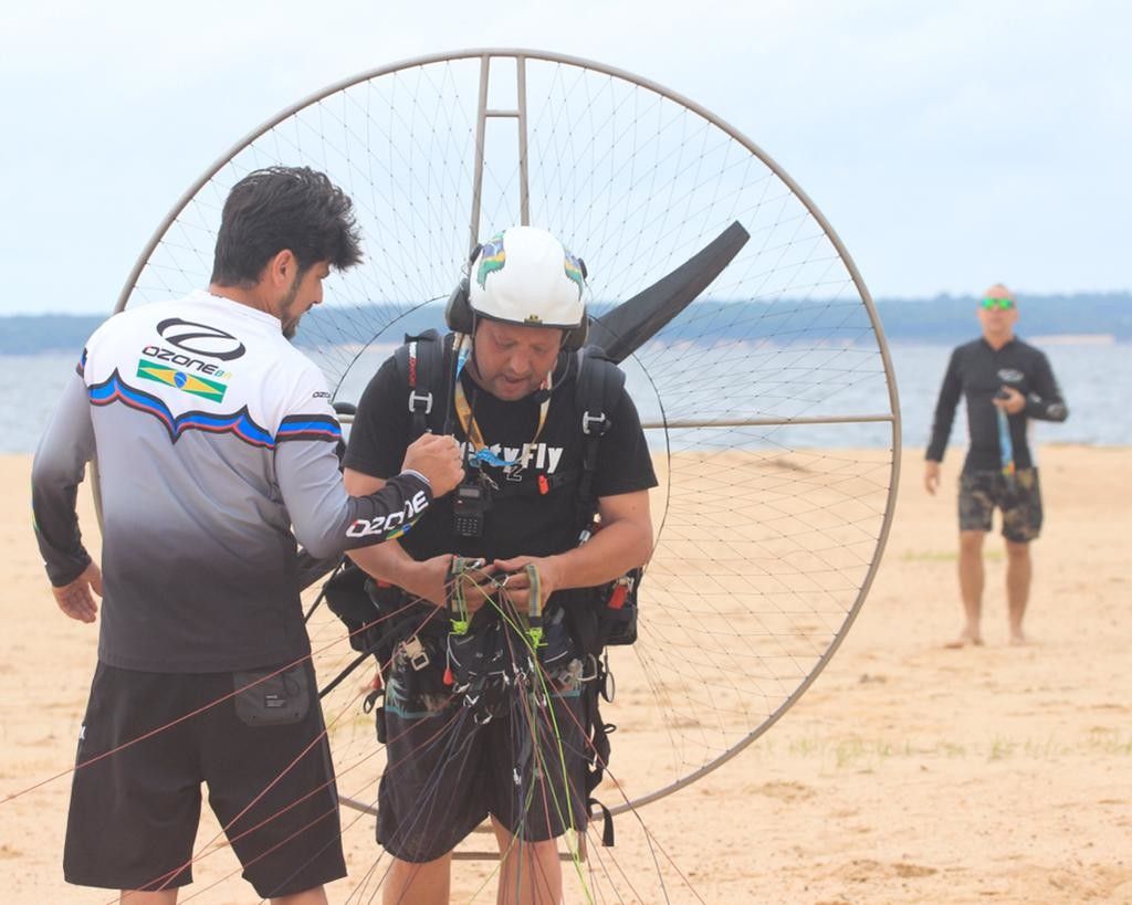 Voos de Paramotor em Alter do Chão, Santarém - PA - 7 - 3