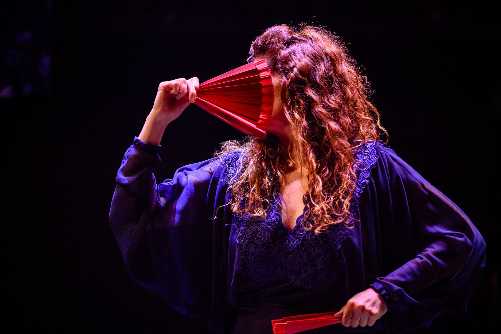 Espetáculo A Borboleta e o Cubo de Vidro - Ale Kalaf - 2 - 12