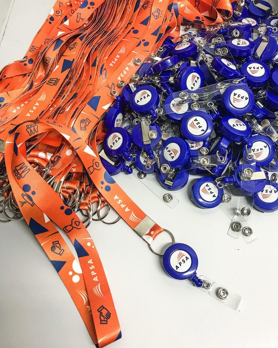 Clip Retrátil personalizado - 2 - 2