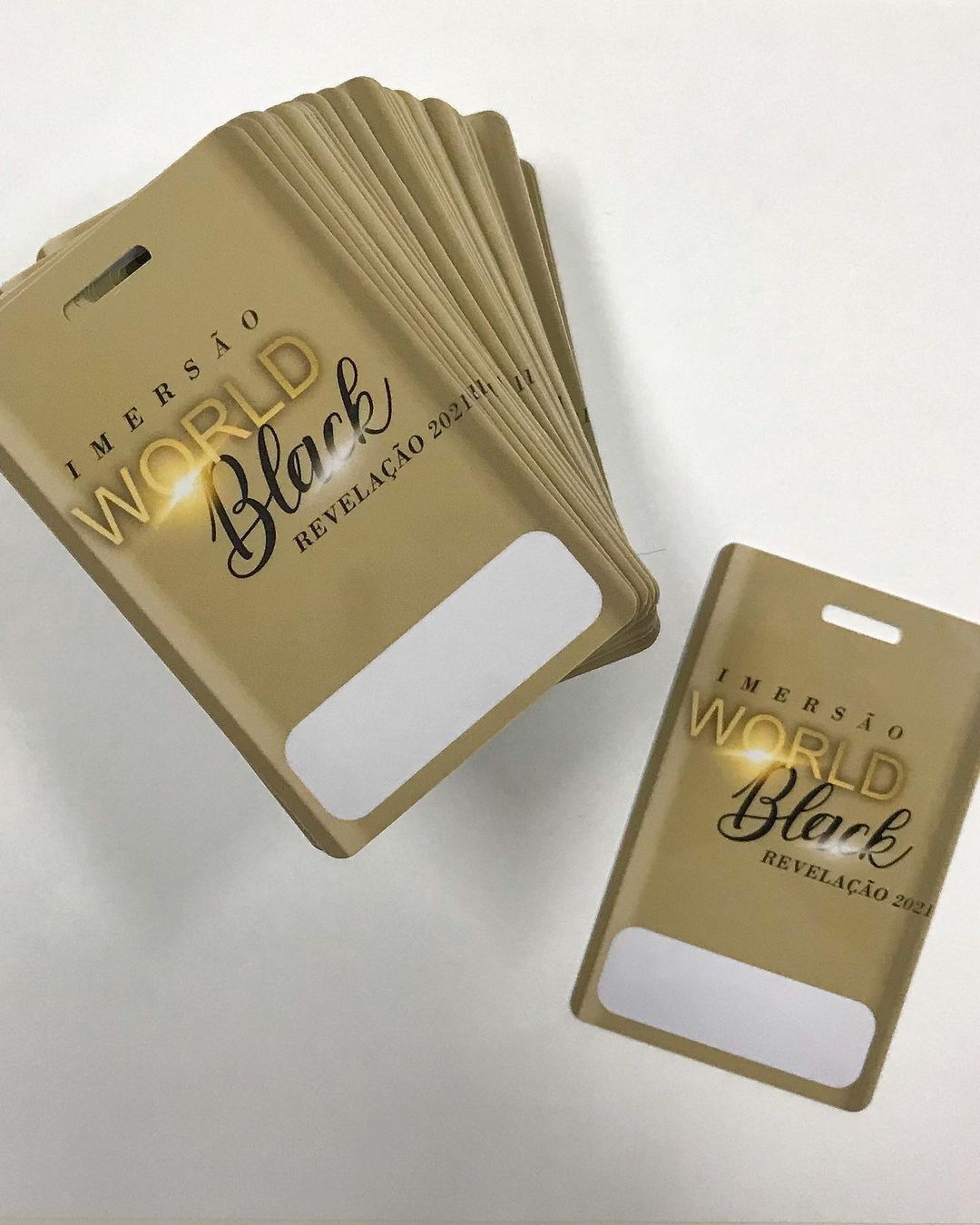 Crachás e cartões de PVC - 2 - 1