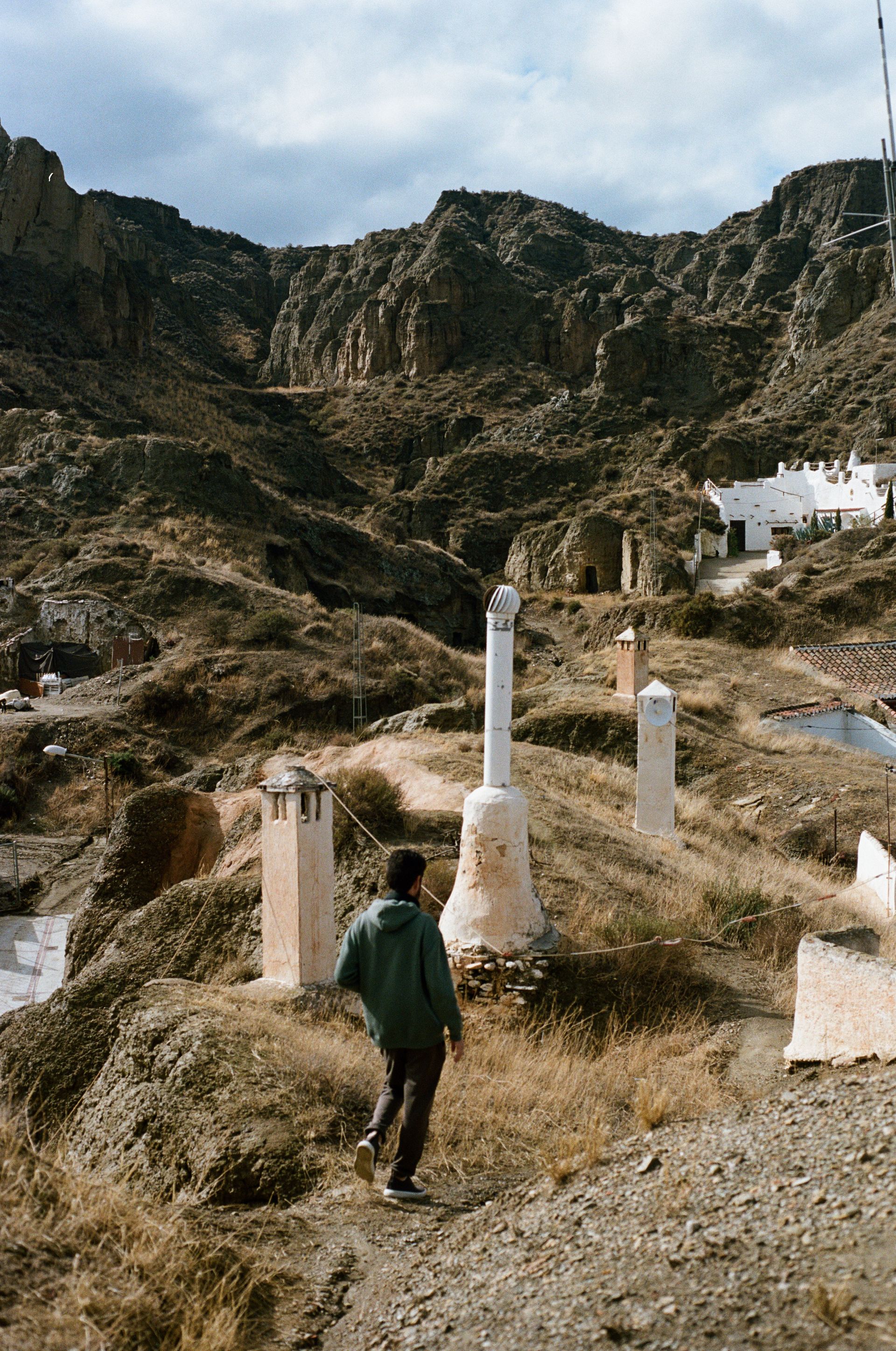 Dentro da Terra: Arquitetura Escavada em Guadix - 21