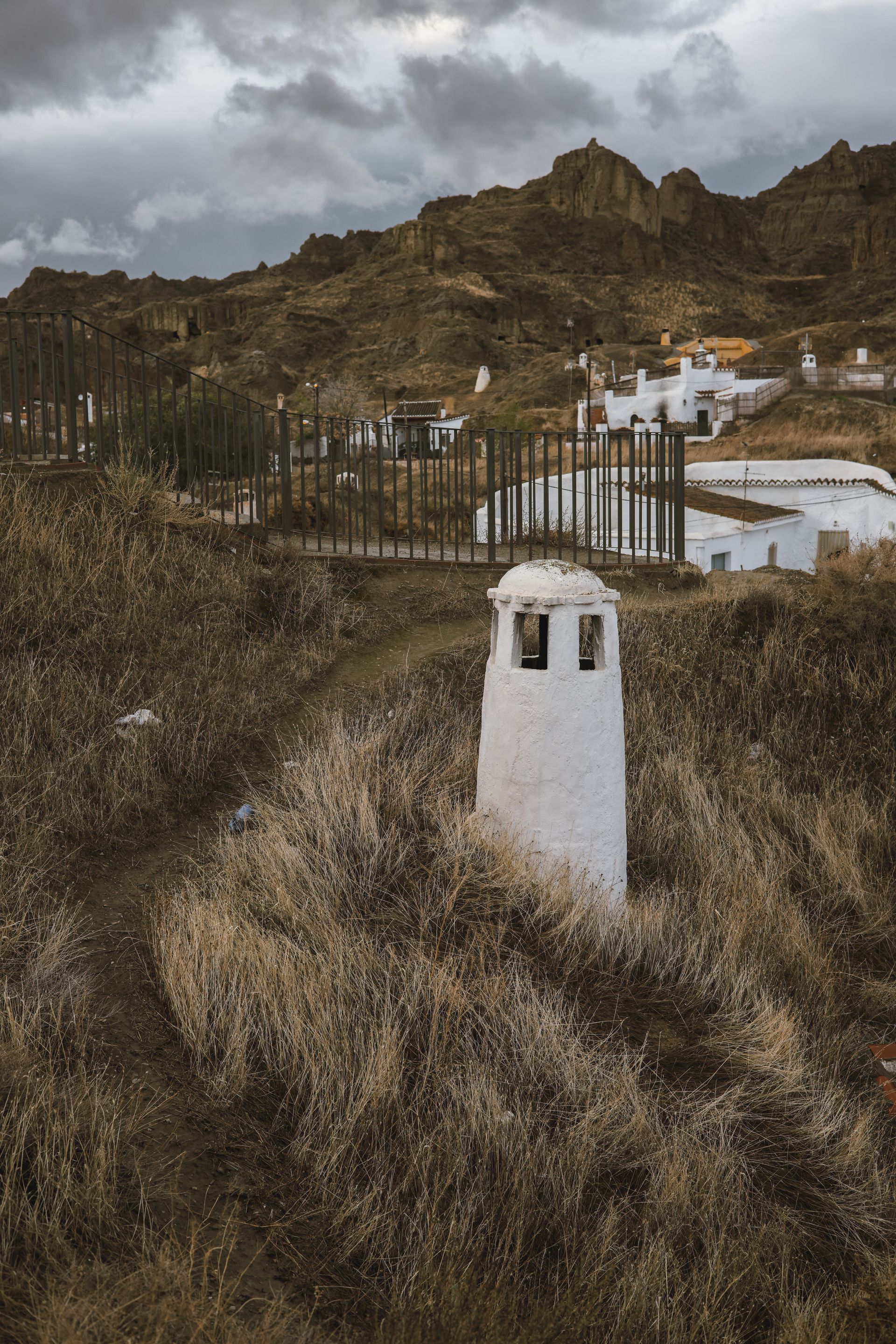 Dentro da Terra: Arquitetura Escavada em Guadix - 12