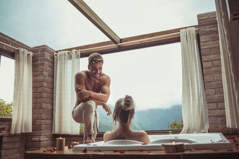 Ensaio fotográfico com o ator Júlio Rocha e Karoline Kleine - 3 - 3