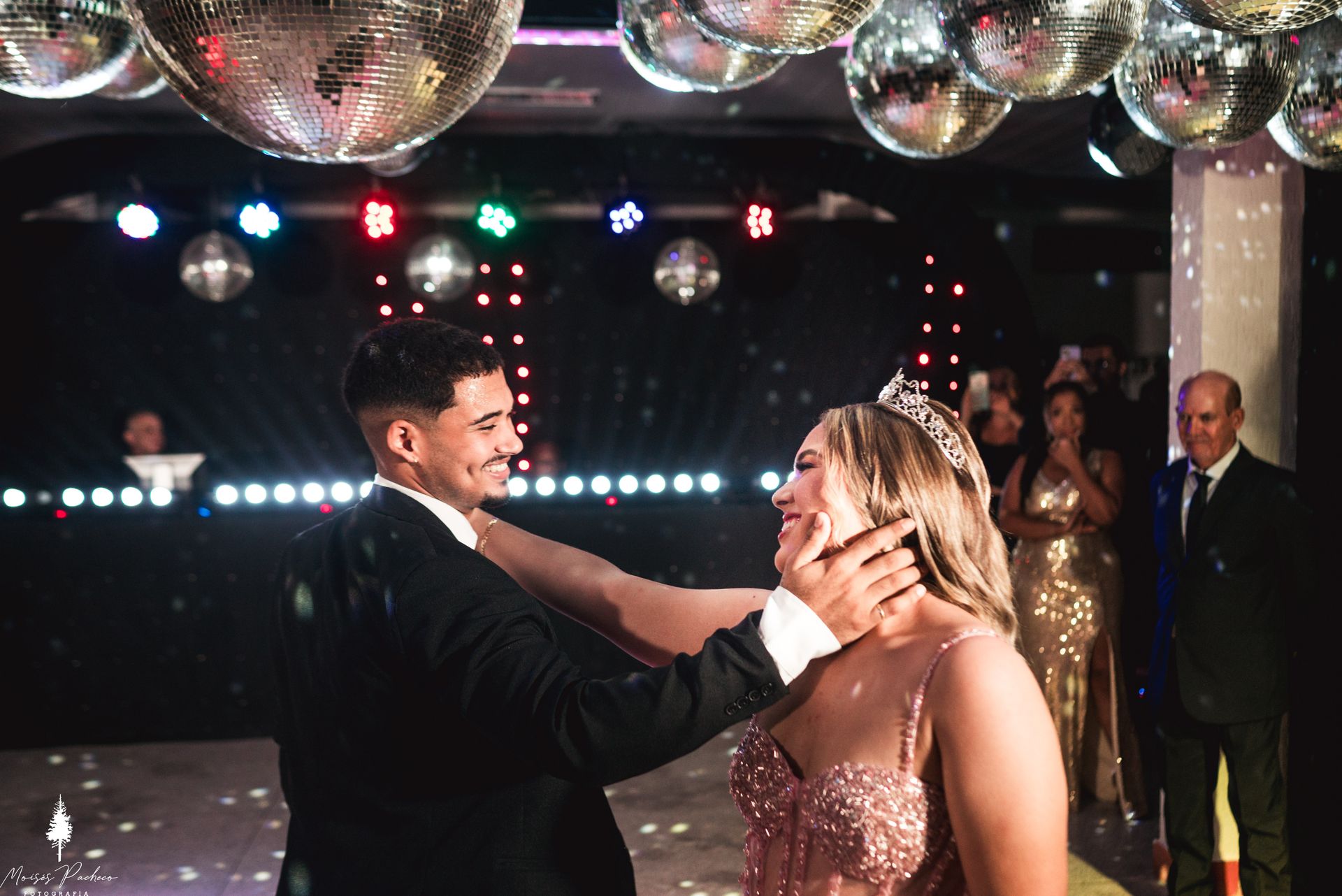 Festa de 15 anos em Coronel Fabriciano - 2 - 45