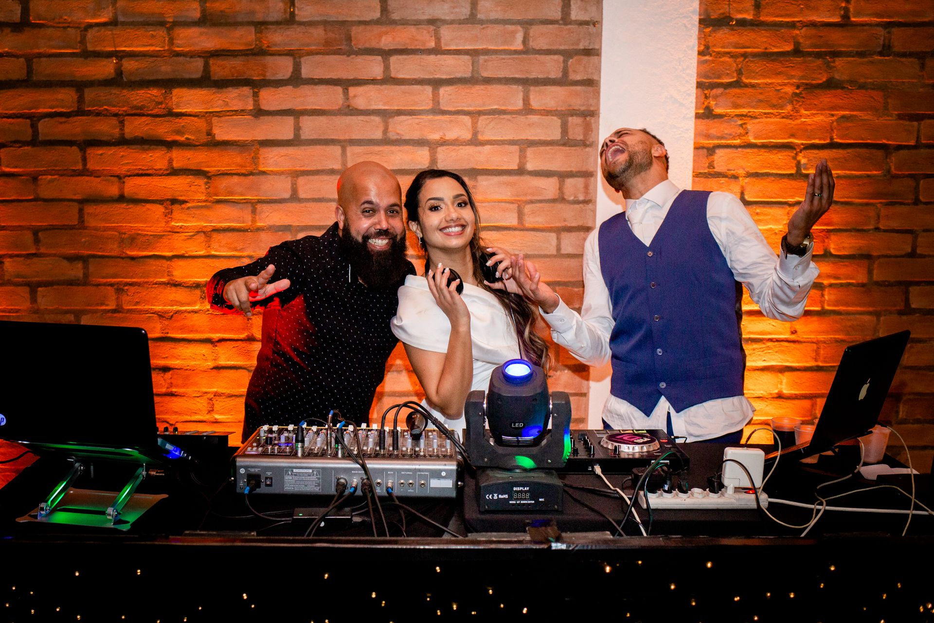 Casamento Debora + Daniel - 2 - 0