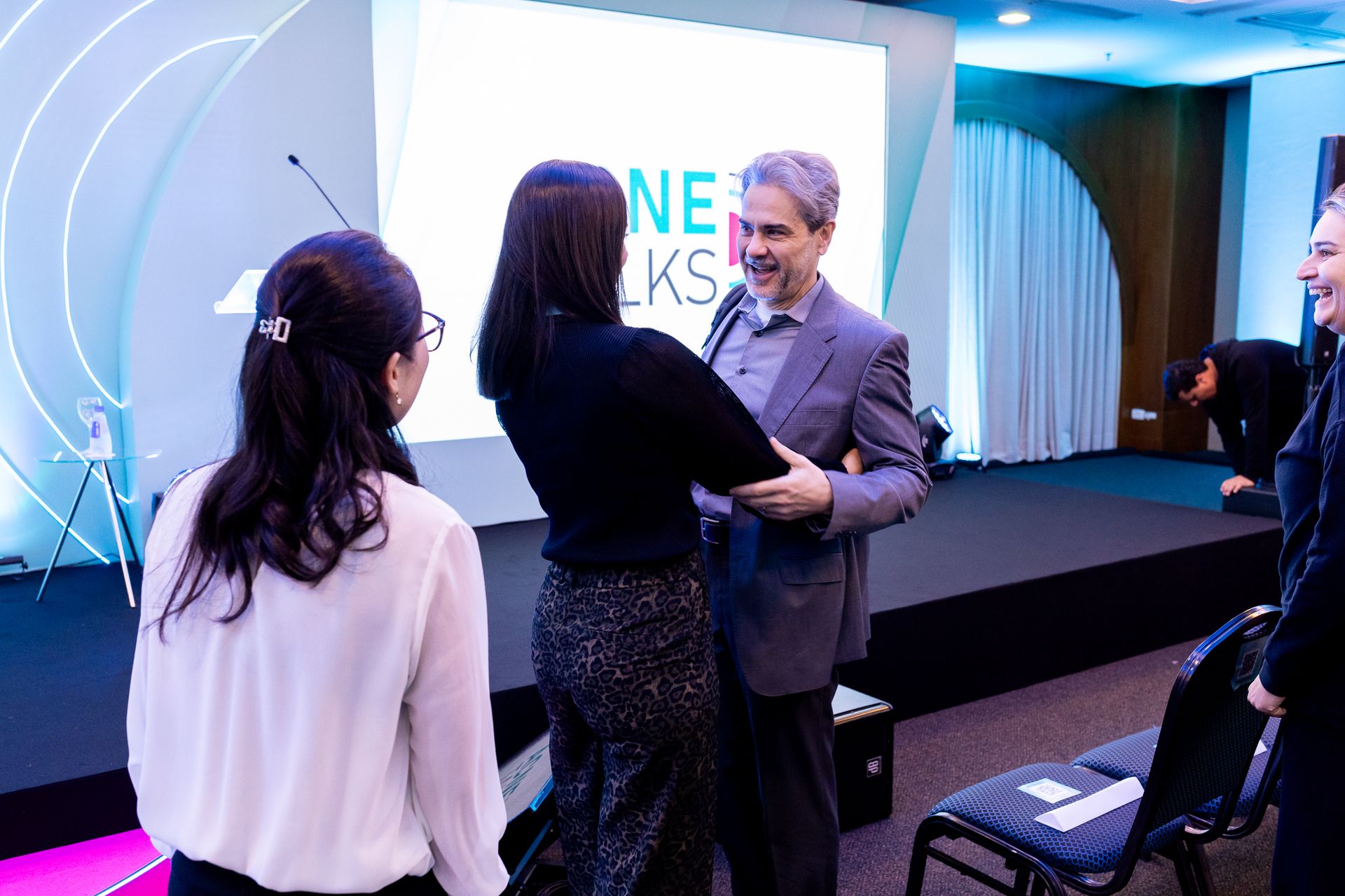 ACNE TALKS - FQM Melora - São Paulo - SP - GRAN Stanplaza - 2 - 6