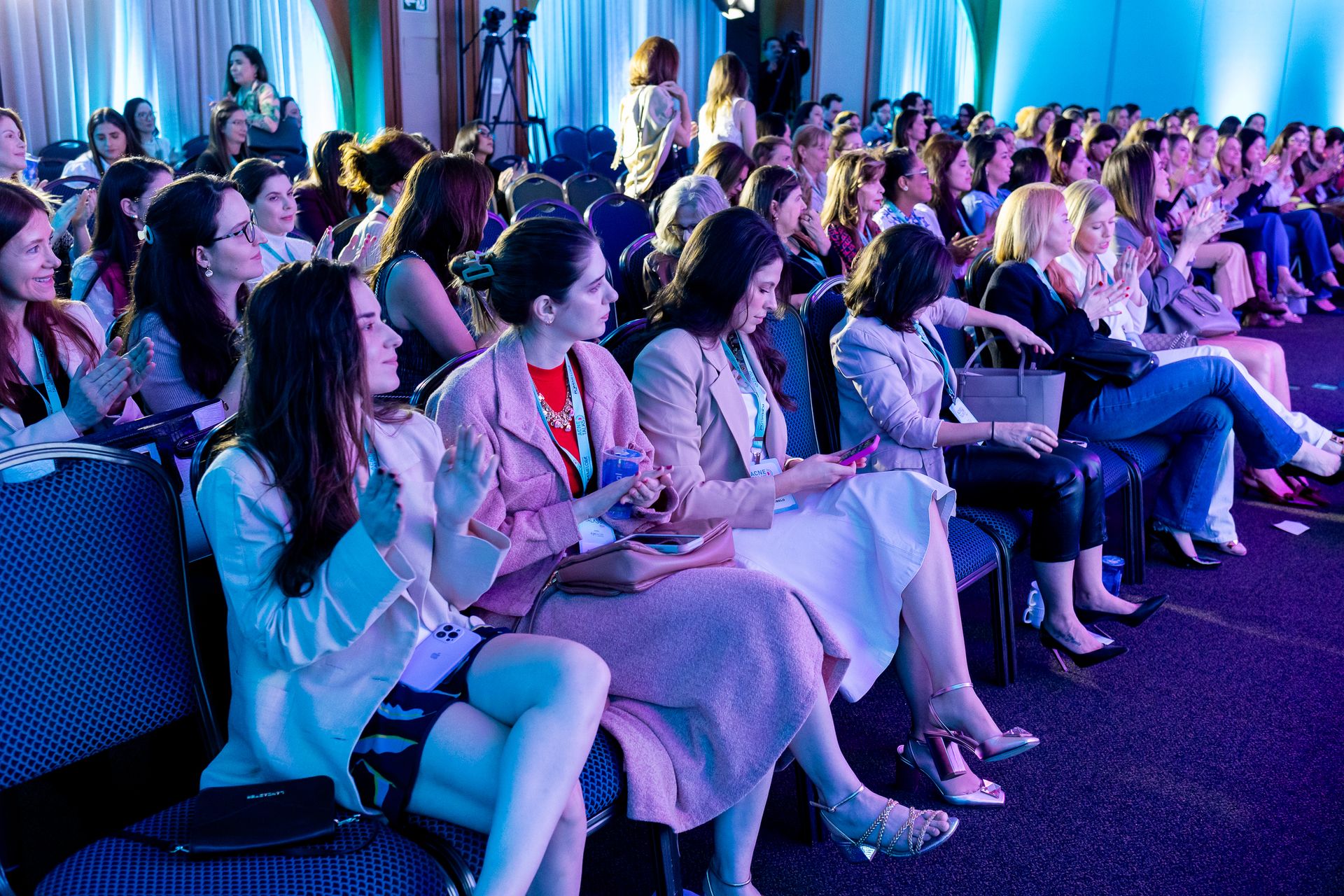 ACNE TALKS - FQM Melora - São Paulo - SP - GRAN Stanplaza - 2 - 53