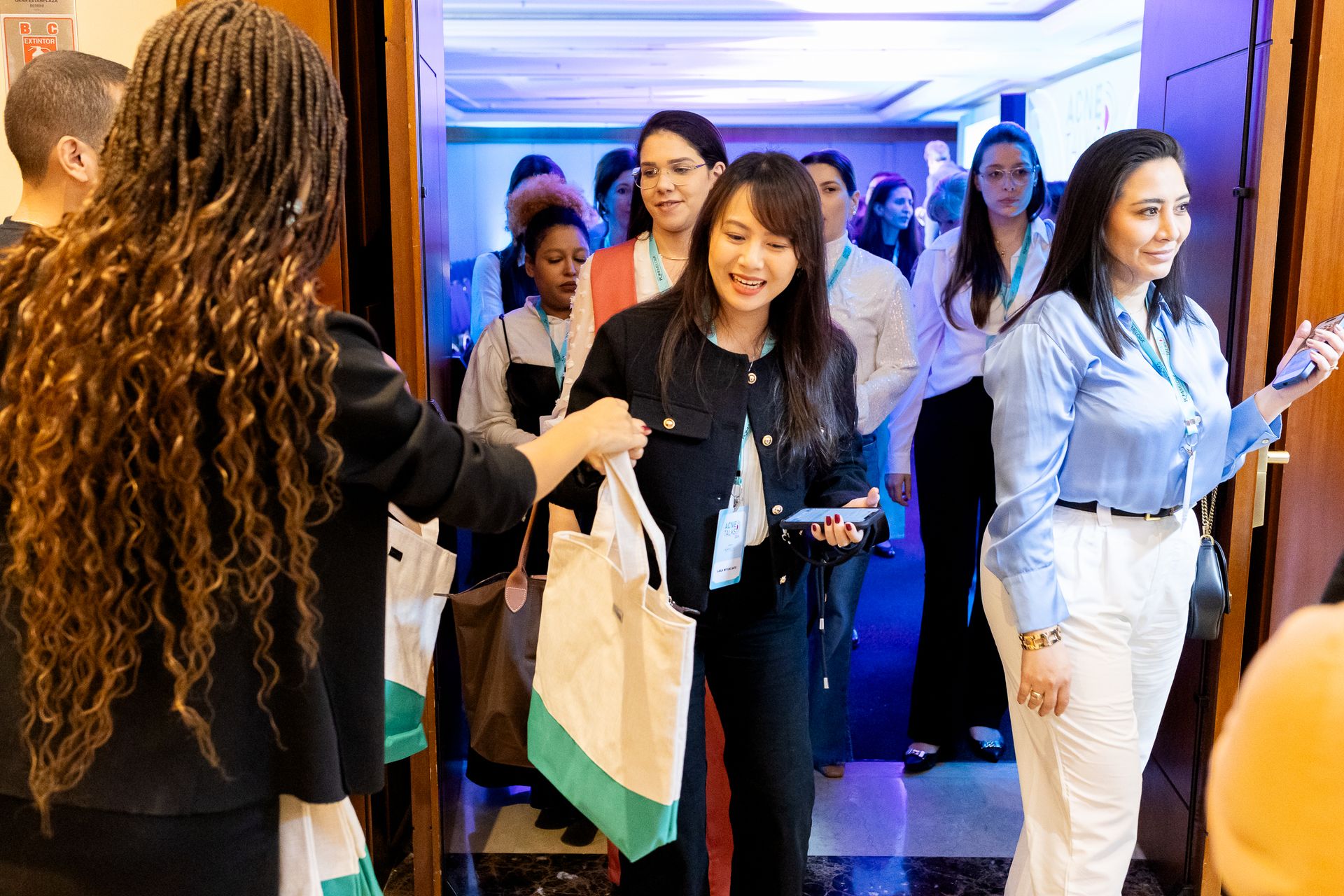 ACNE TALKS - FQM Melora - São Paulo - SP - GRAN Stanplaza - 2 - 55