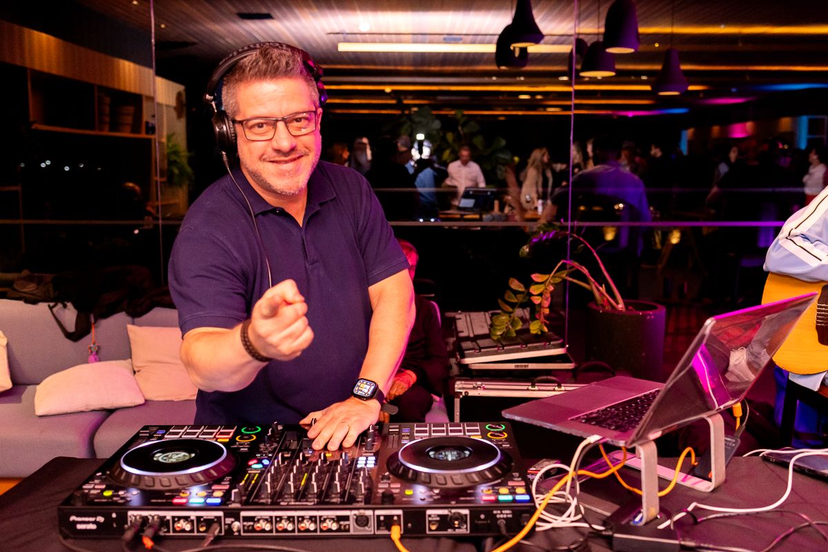 Record SUMMIT Percepções - 4 - 18