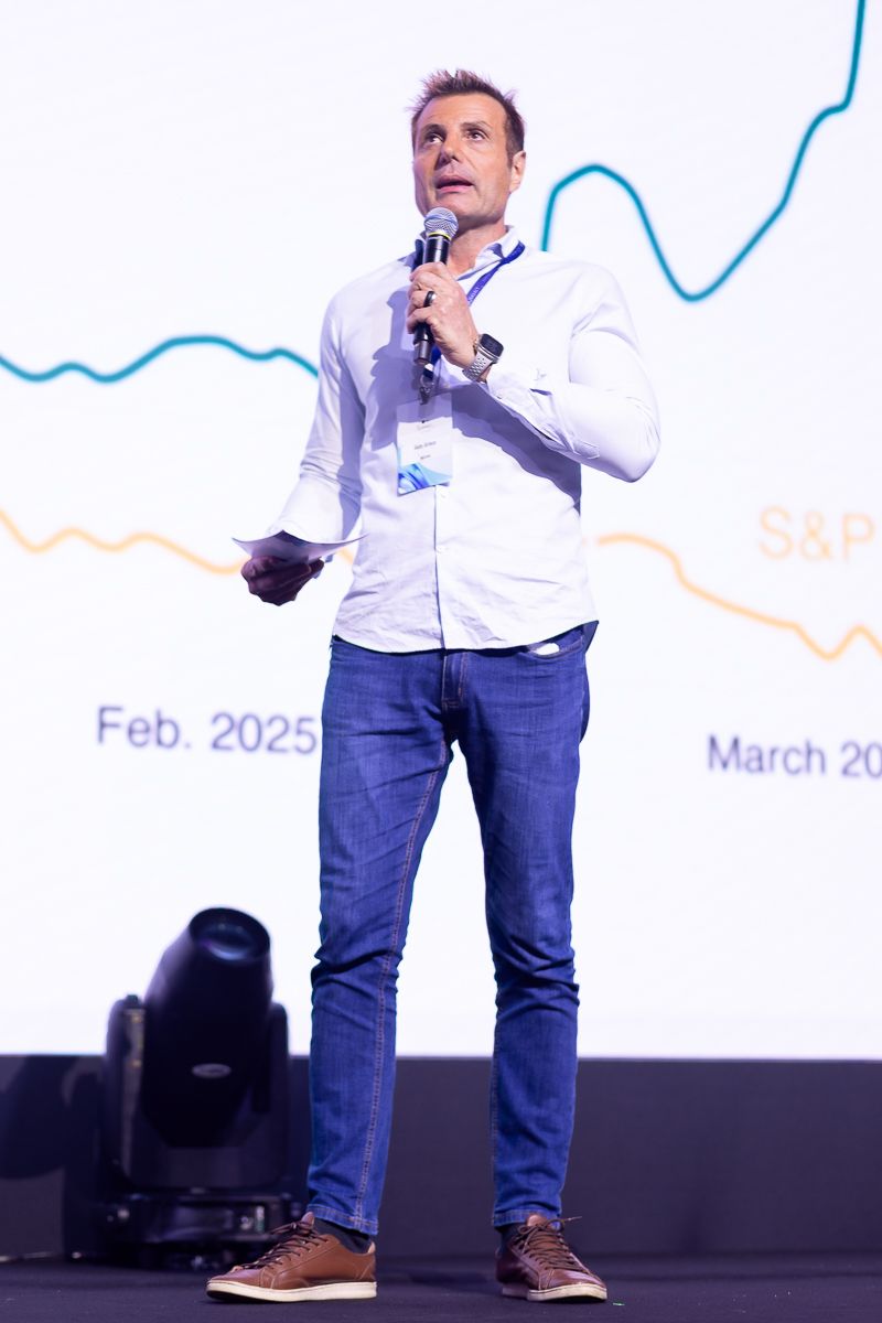 Record SUMMIT Percepções - 3 - 43