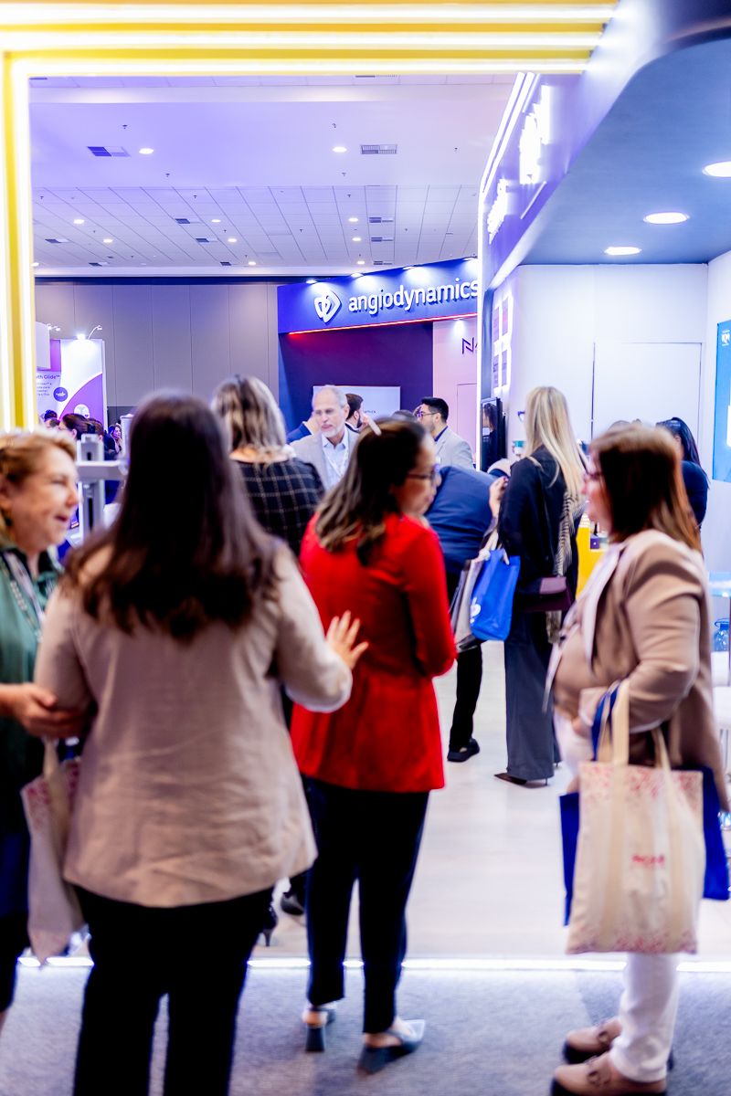 XVIII Jornada Paulista de Urologia - Santos - SP - FQM - 2 - 28