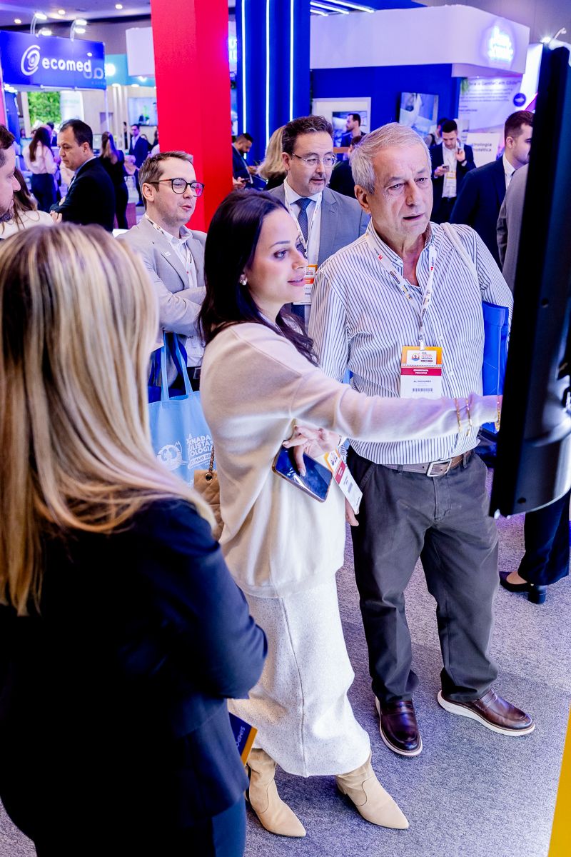 XVIII Jornada Paulista de Urologia - Santos - SP - FQM - 2 - 40