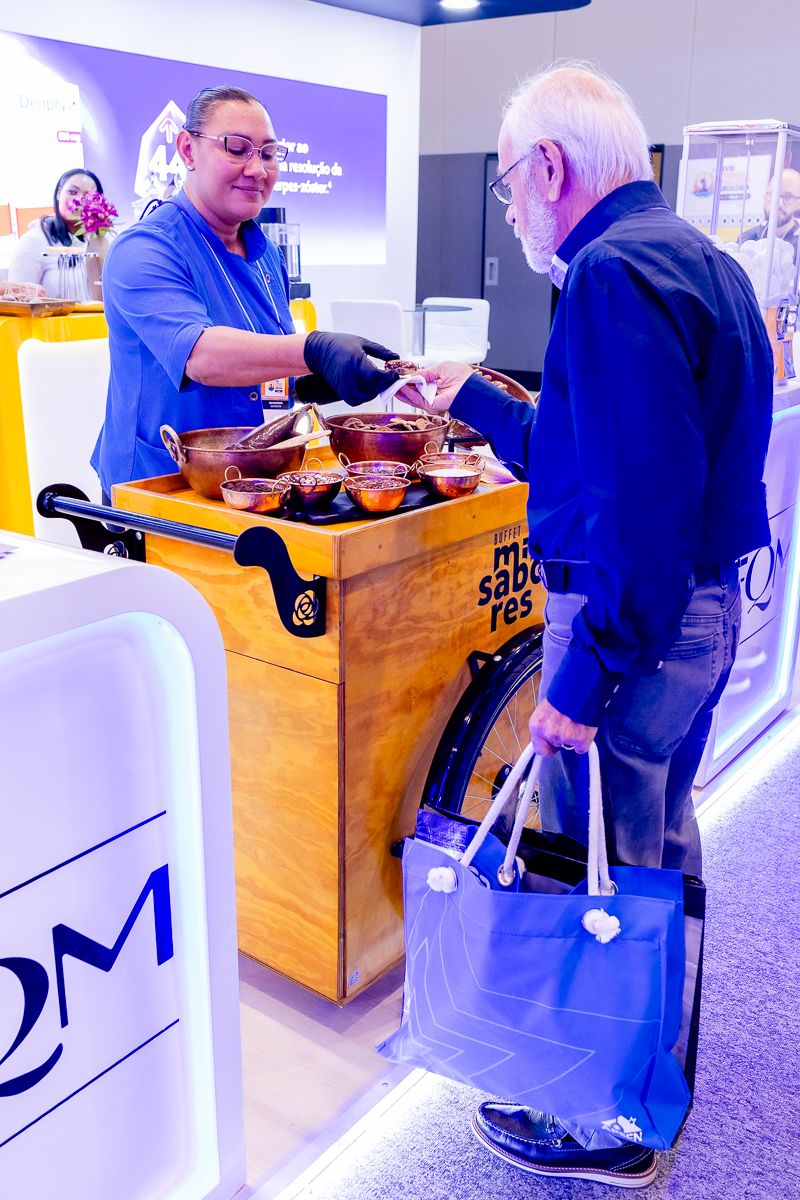 XVIII Jornada Paulista de Urologia - Santos - SP - FQM - 2 - 52