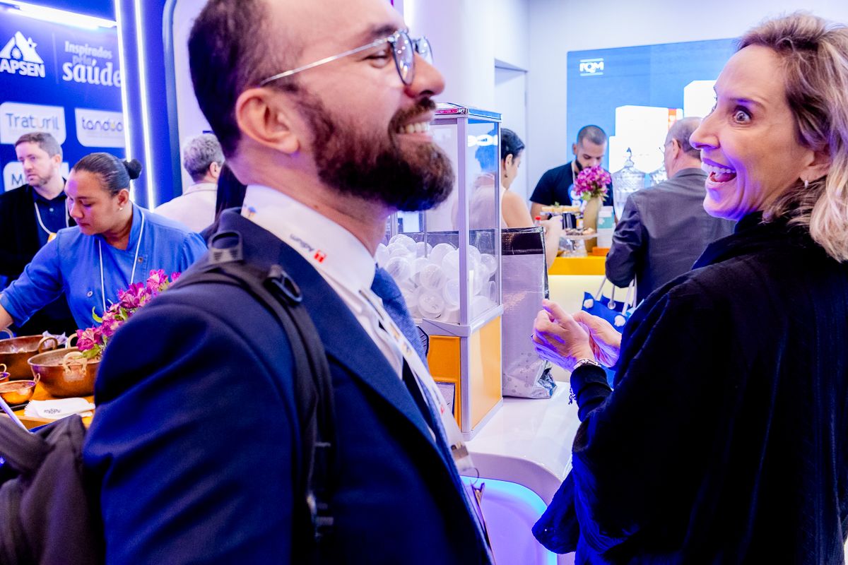 XVIII Jornada Paulista de Urologia - Santos - SP - FQM - 2 - 56