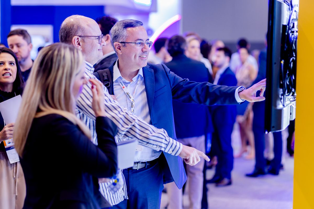 XVIII Jornada Paulista de Urologia - Santos - SP - FQM - 2 - 17