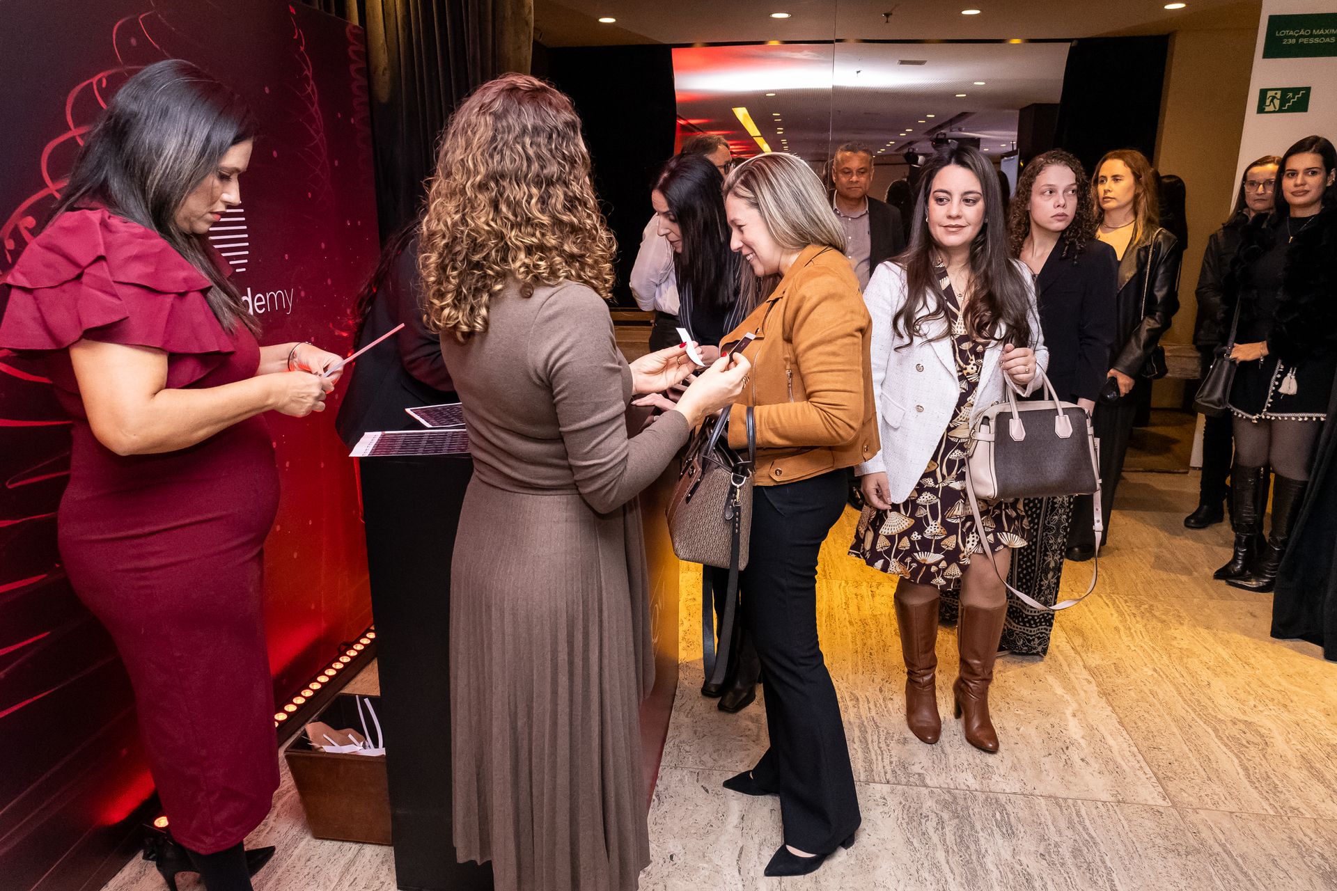 ASMA ACADEMY - FQM - BH - MG - 2 - 56