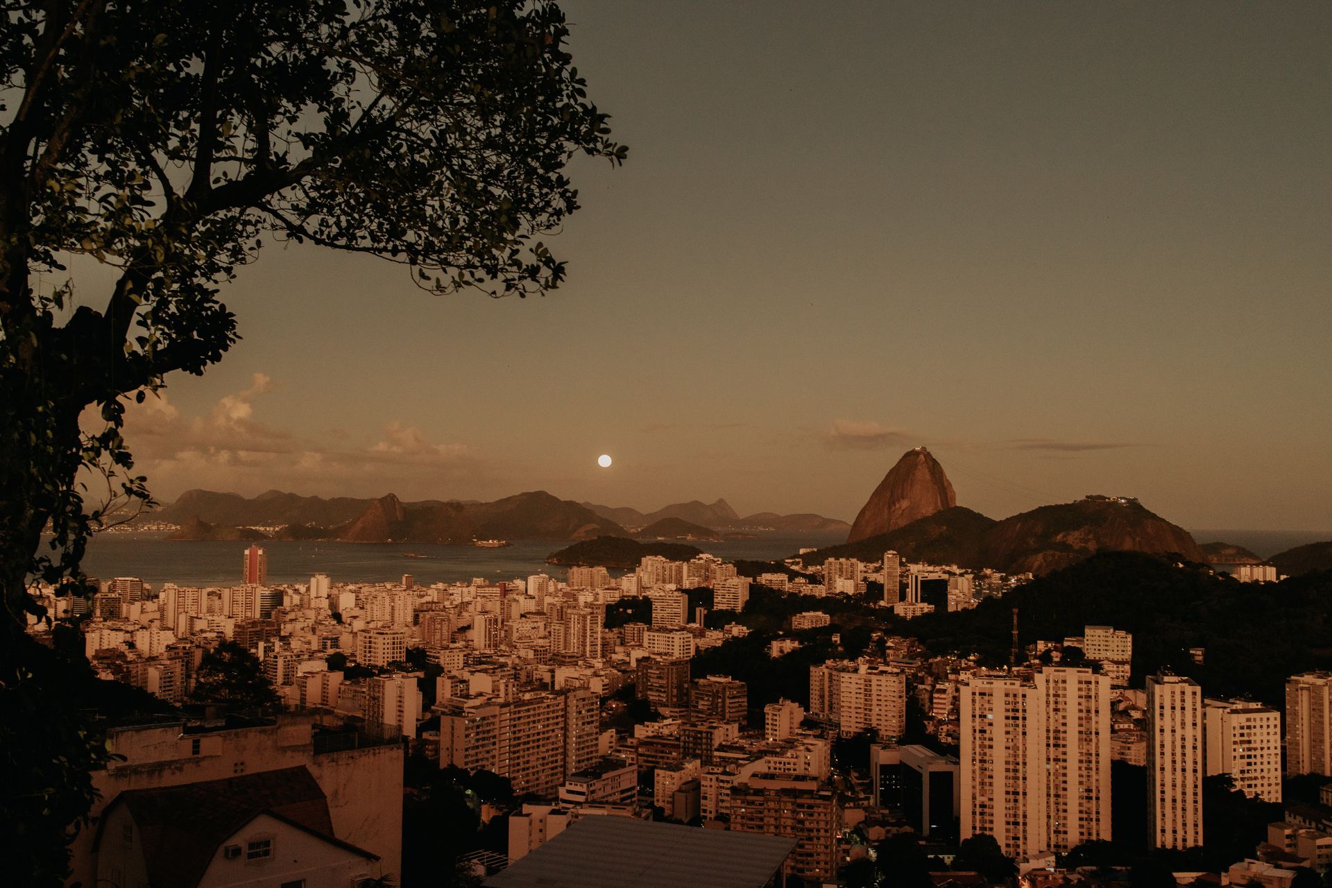 Casamento Mansão Santa Teresa - RJ - Fabricio e Johanna - 3 - 60