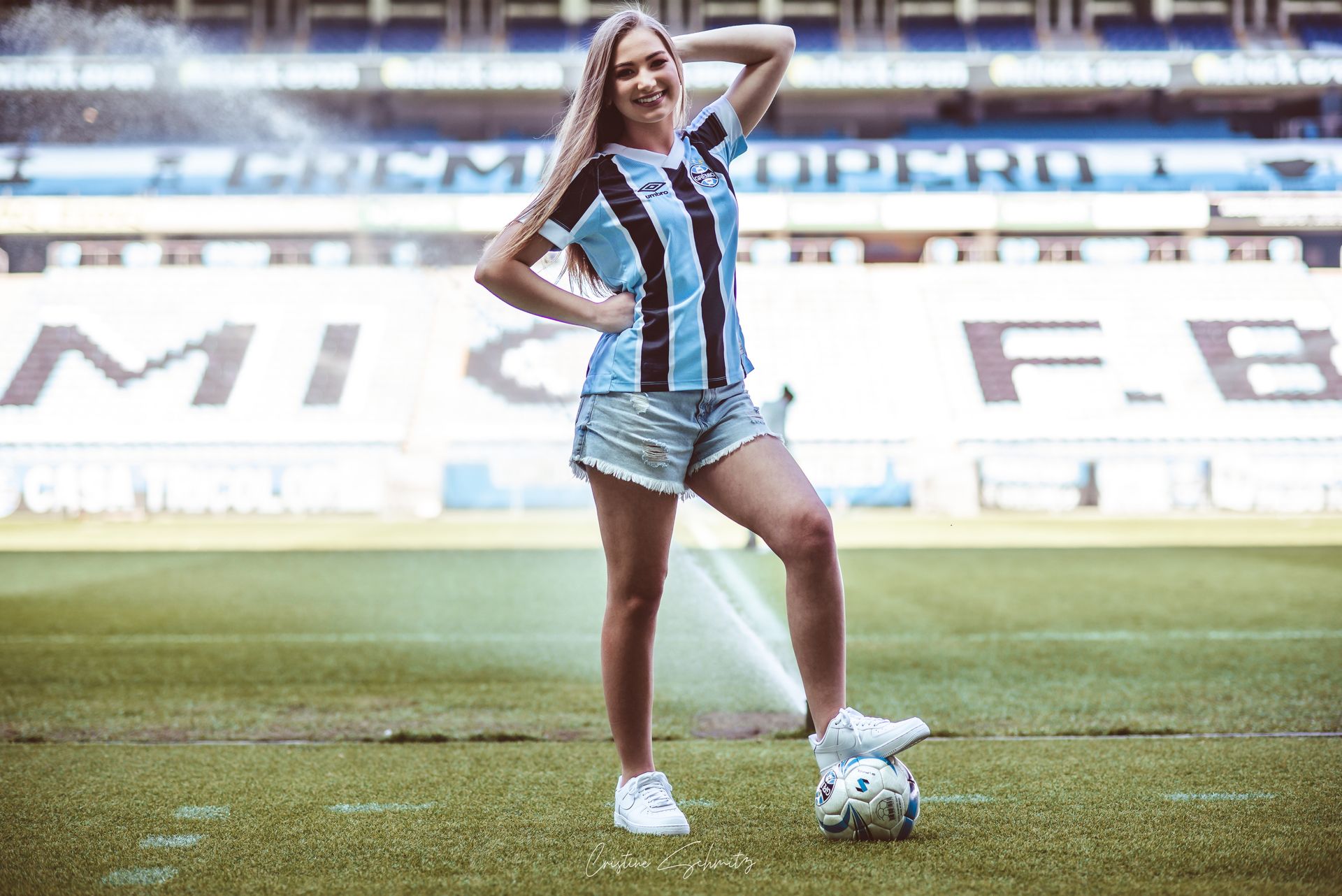 Ana Carolina - 15 anos - 2 - 3