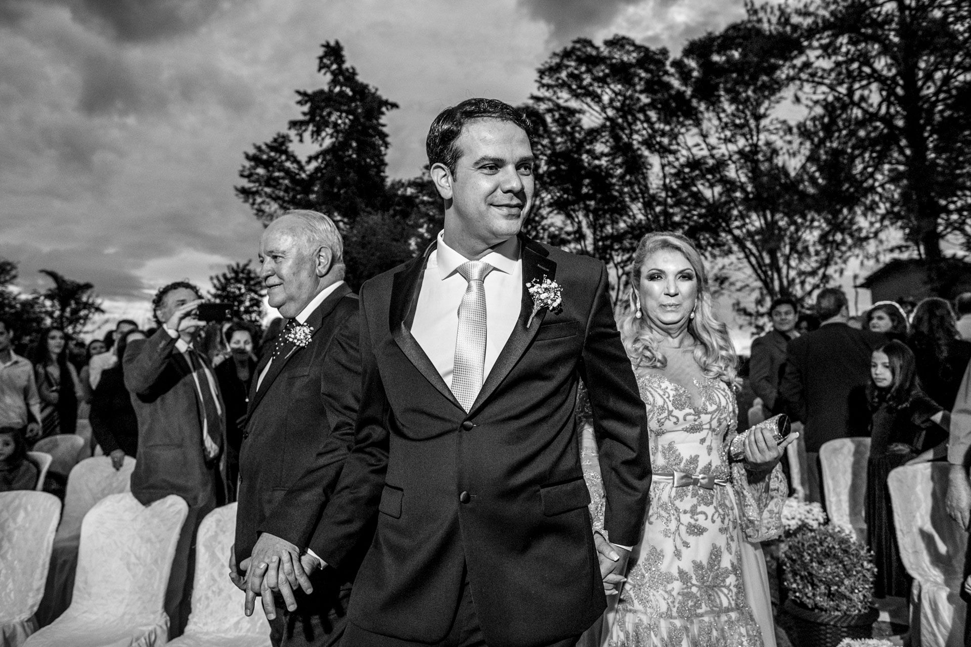 Casamento Ana Carolina e Tadeu em São Sebastião do Paraíso MG - 2 - 16